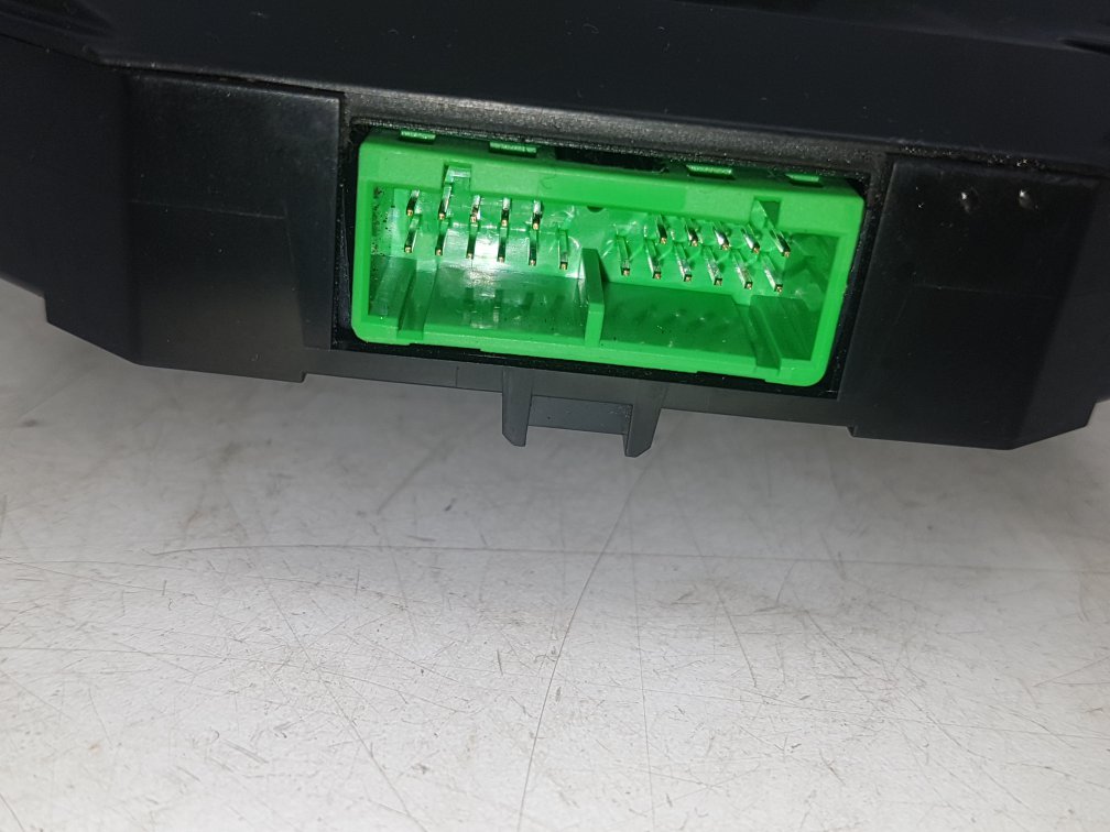 2012 - 2016 Volvo V40 Cross Country  Hatchback Heater Controls 31398643
