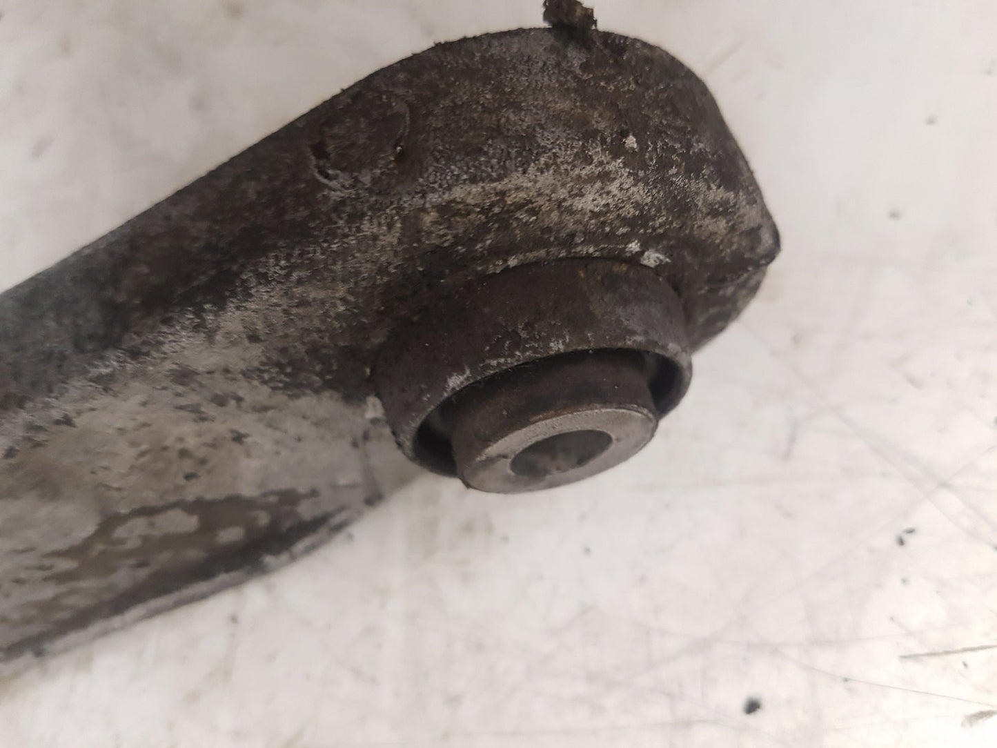 2010 - 2017 Volvo XC60  Estate Right Rear Lower Control Arm