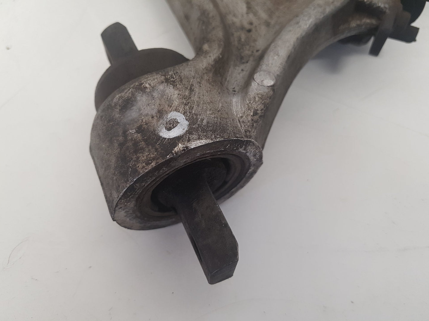 2006 Volvo V70  Estate Right Front Lower Control Arm
