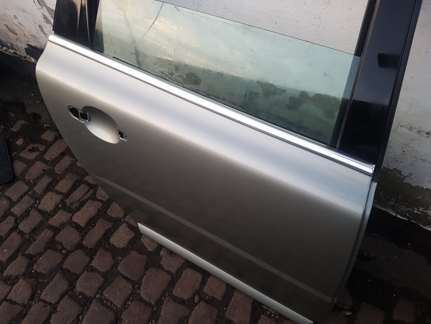 2008 - 2011 Volvo V70  Estate DOOR - BARE (REAR DRIVER SIDE) 32228897