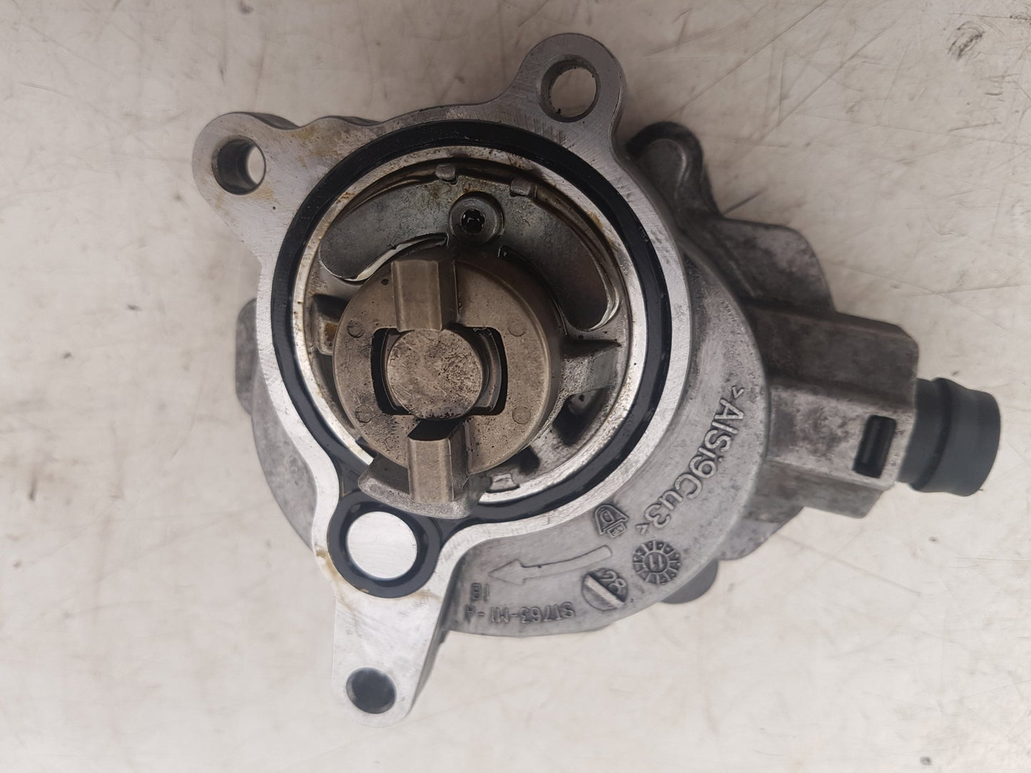 2010 - 2017 Volvo XC60  Estate Vacuum/Air Pump BB5E-2A451-BB