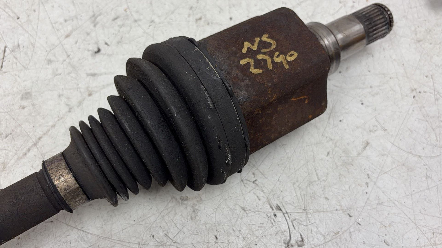 2013 - 2016 Volvo V40 III 525 Hatchback Left Front Drive Axle 31280669