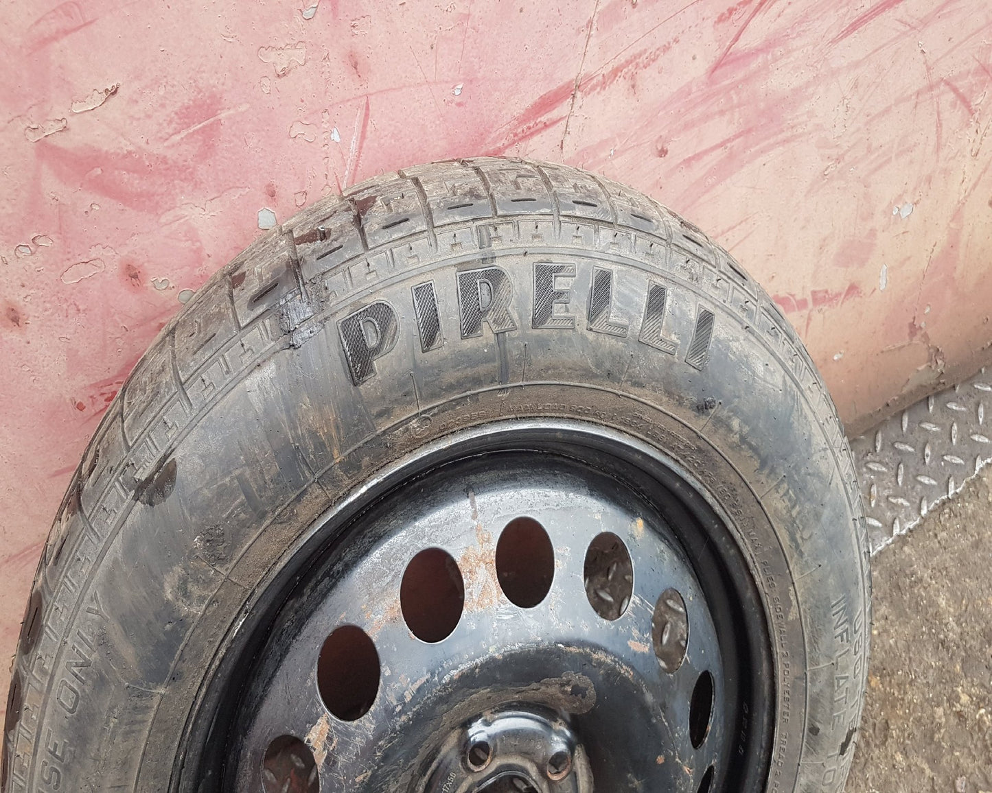 2005 - 2007 Volvo XC70  Estate Spare Wheel 9209872