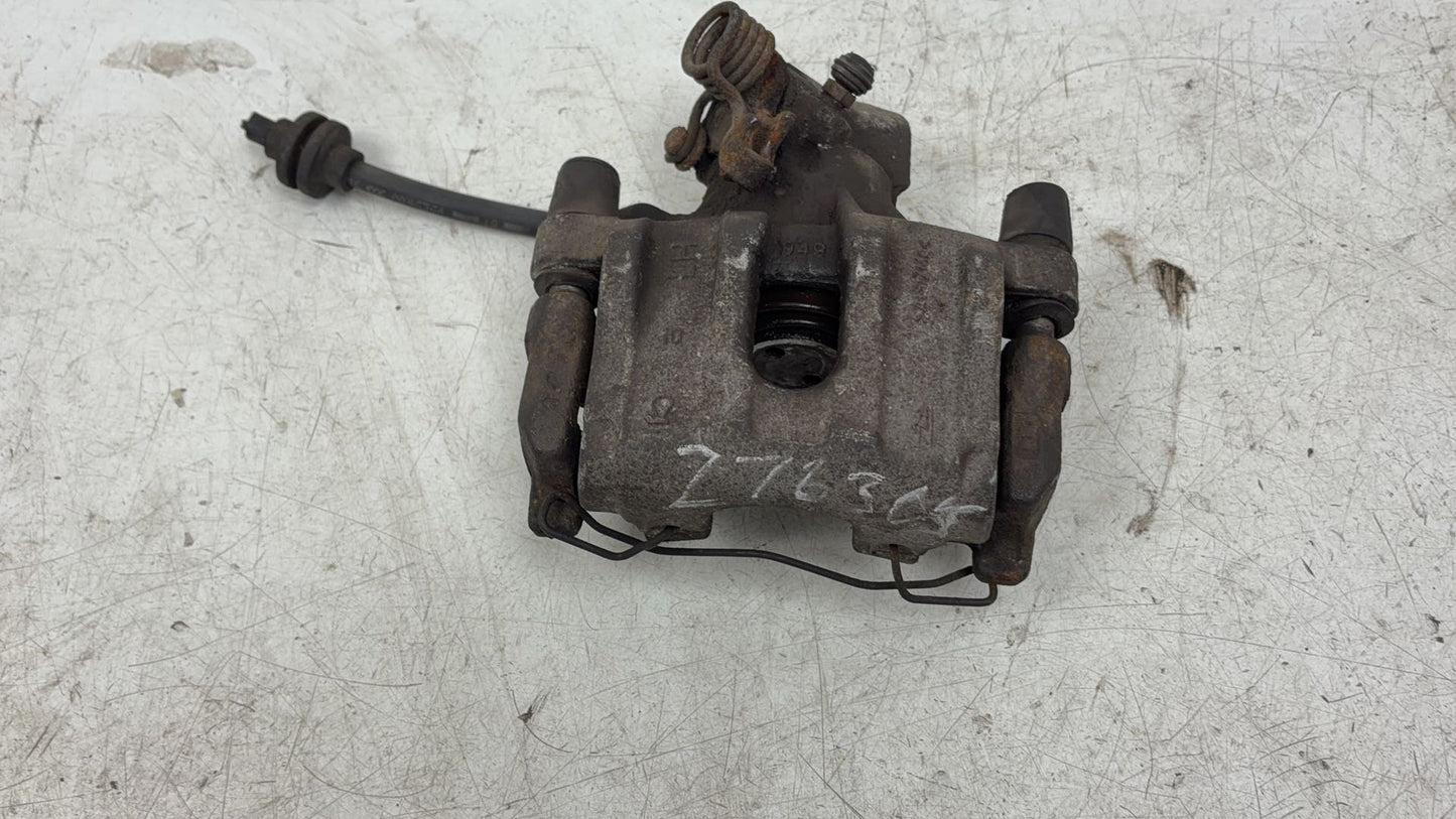 2010 - 2012 Volvo V50   Estate Left Front Caliper 36000704
