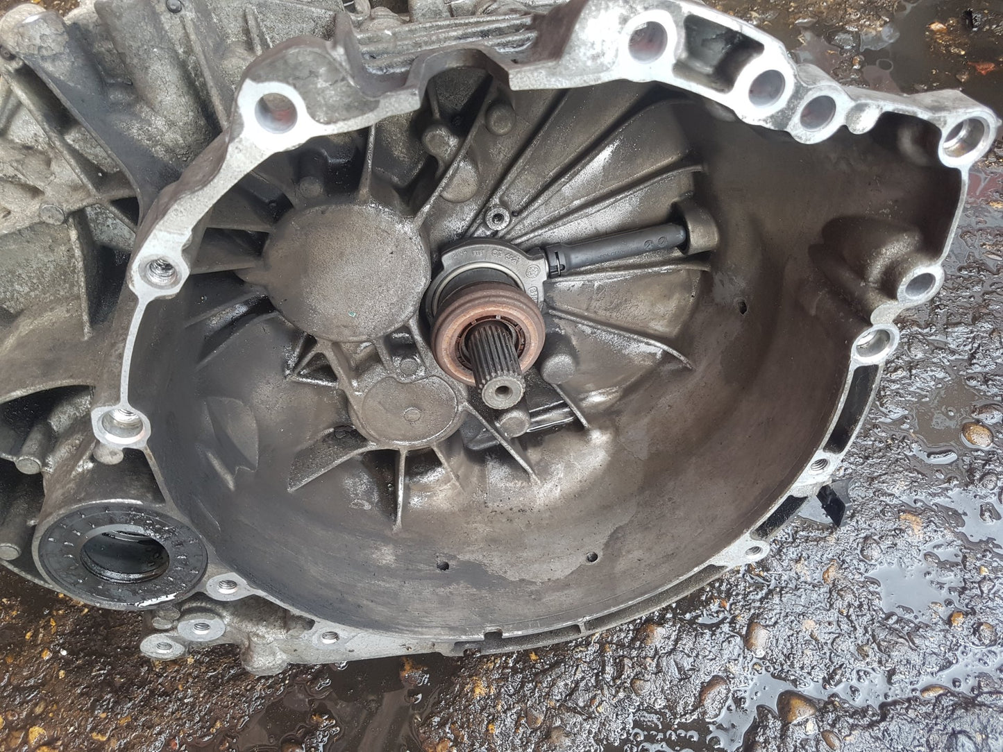 2013 - 2015 Volvo V60  Estate Manual Gearbox 1285242