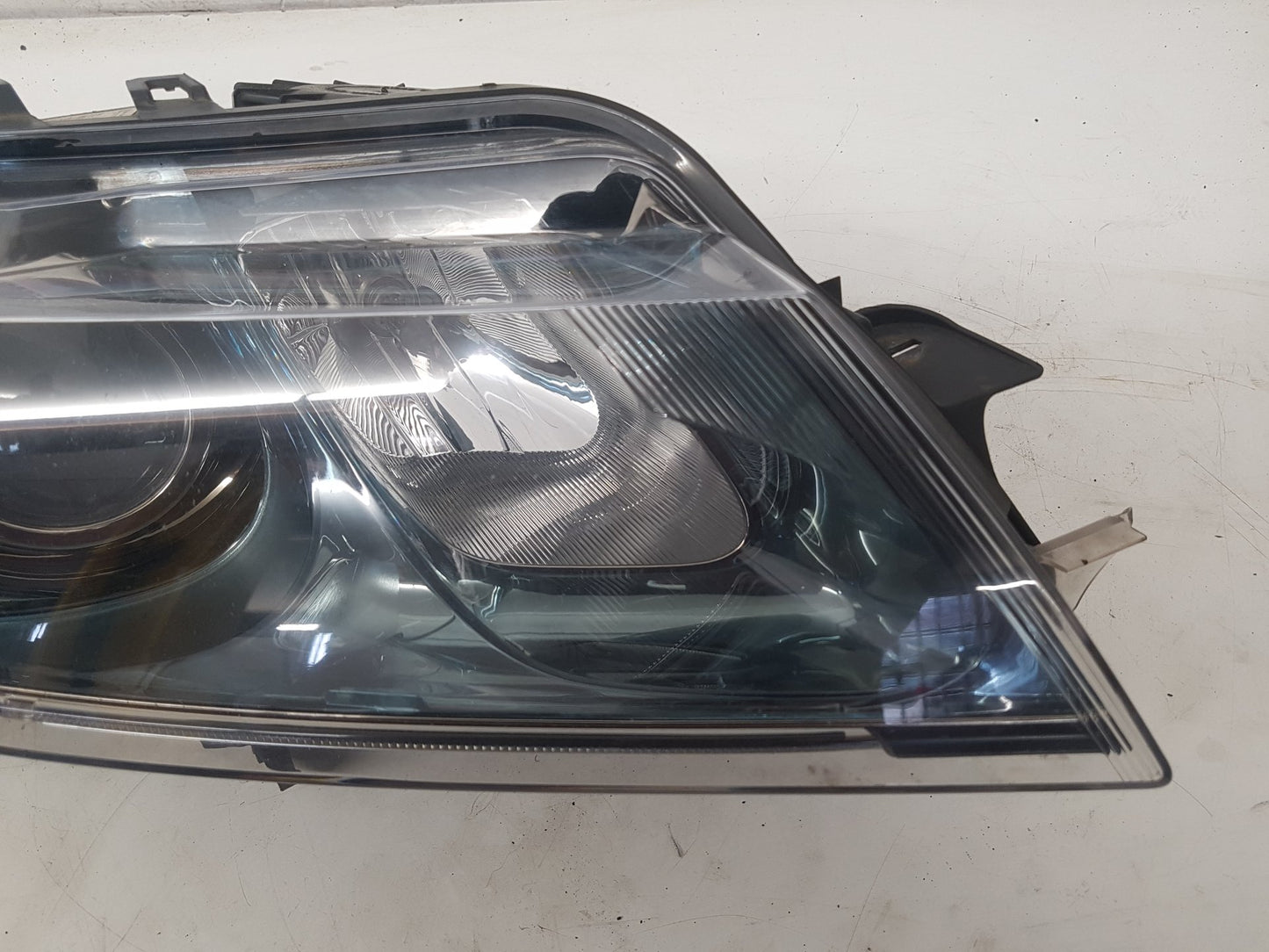 2010 - 2012 Saab 9-5  Saloon Right Headlight 12775737