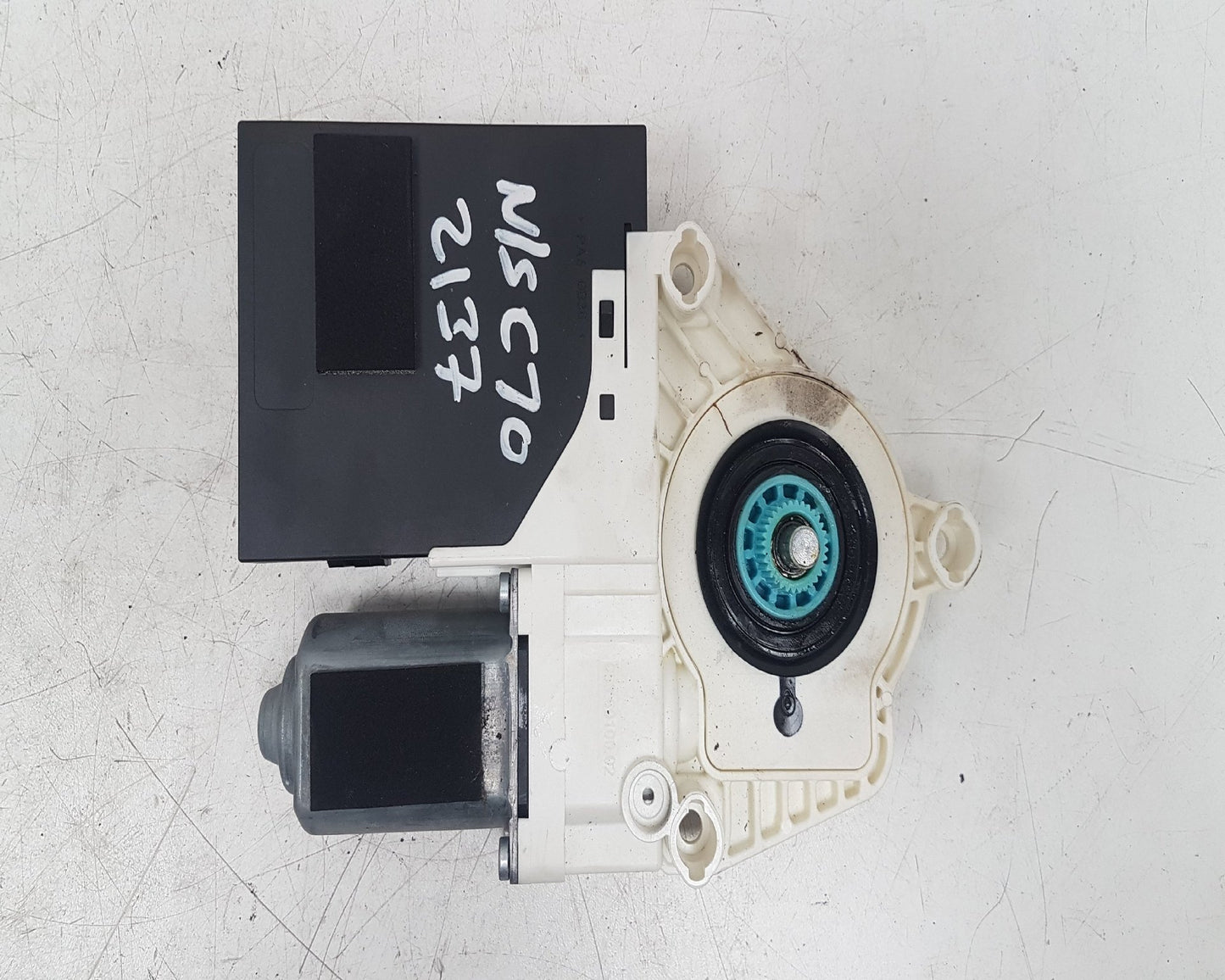 2007 - 2009 Volvo C70  Convertible WINDOW REG MOTOR (PASSENGER SIDE FRONT) 30798106AB