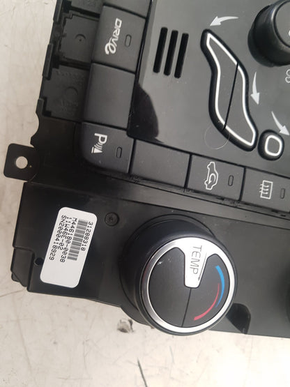 2011 - 2014 Volvo V60 I 155 Estate HEATER & RADIO CONTROL PANNEL 31288318