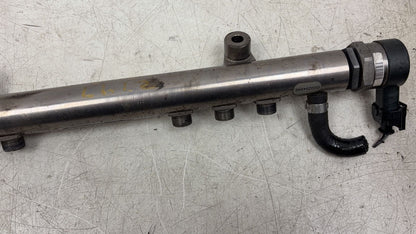 2011 - 2014 Volvo V60 I 155 Estate Injection Rail 30777759