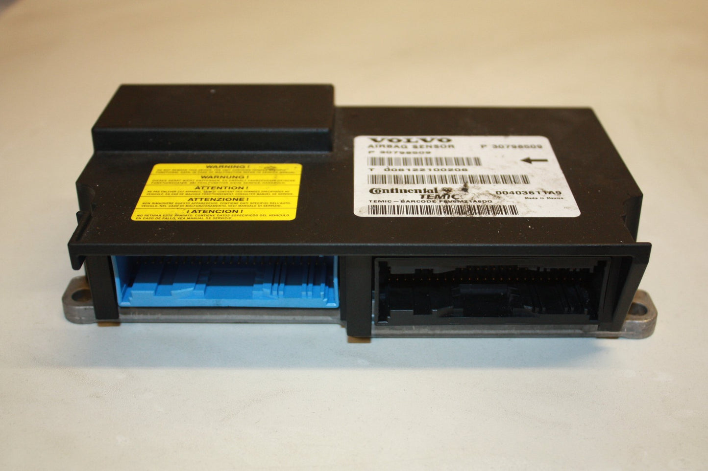 2006 - 2011 Volvo S80  Saloon Airbag Module 30798509
