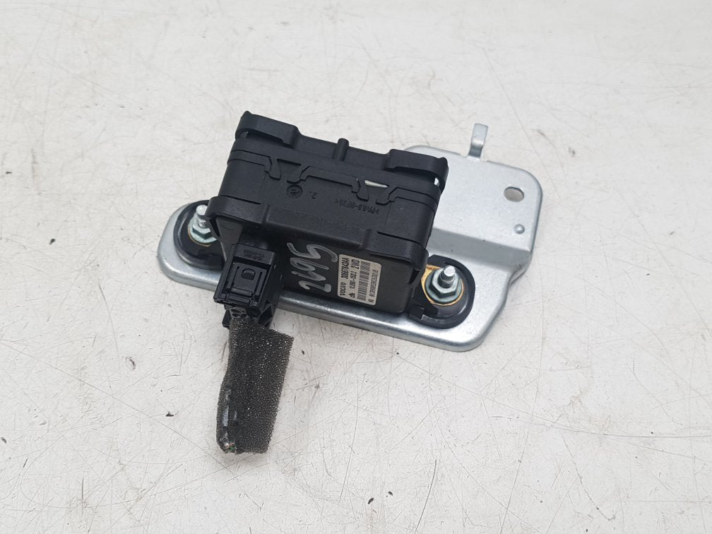 2005 - 2008 Volvo V70  Estate YAW SENSOR 30667843