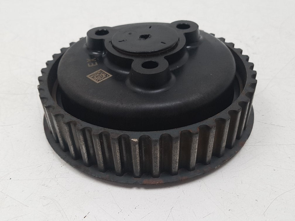 2015 - 2019 Volvo V40 Cross Country  Hatchback GEAR PULLEY 31480438