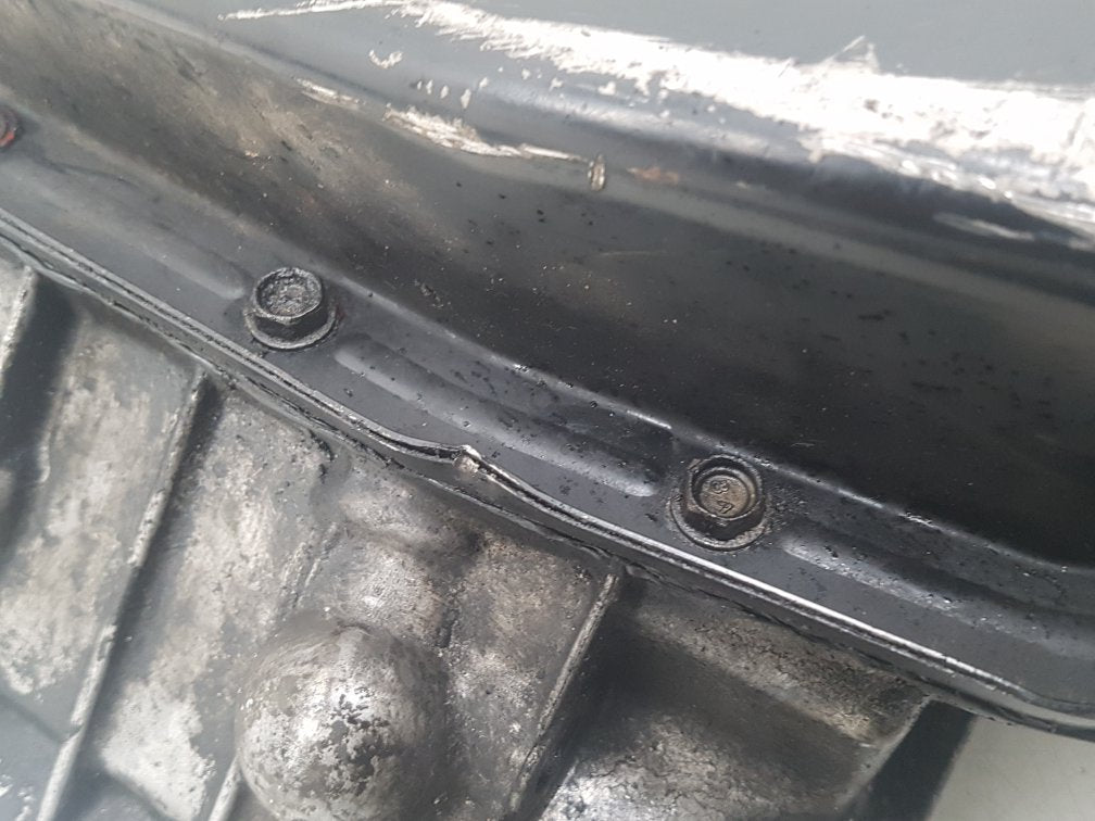 2001 - 2005 Saab 9-5  Estate Oil Pan/Sump 9174358