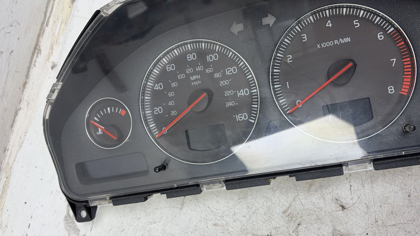 2002 - 2006 Volvo XC90  Estate Instrument Cluster 8691648
