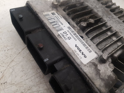 2004 - 2010 Volvo V50   Estate Engine ECU 30785520AA
