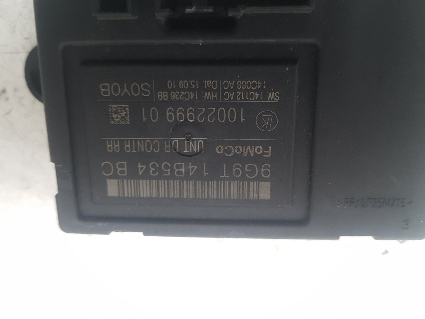 2010 - 2016 Volvo S80  Saloon Door Control Module 9G9T14B534BC
