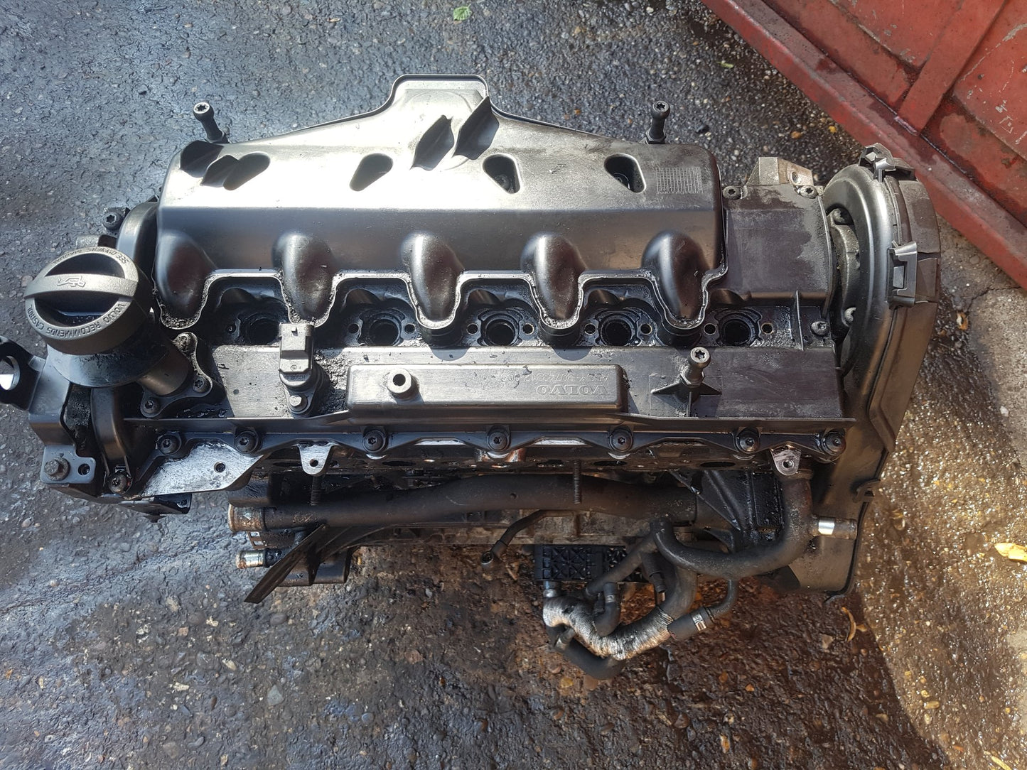 2006 - 2010 Volvo C70  Convertible Engine D5244T8