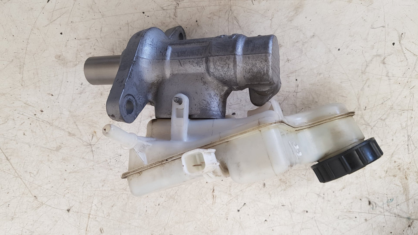 VOLVO S40 V50 C30 C70 2.0 D3 D4 BRAKE MASTER CYLINDER SERVO 36001231 OEM