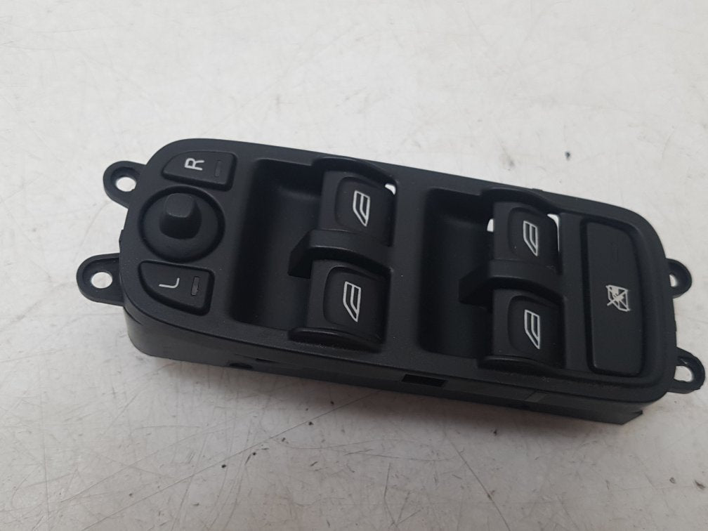 2004 - 2010 Volvo V50   Estate Right Front Window Switch 30773210