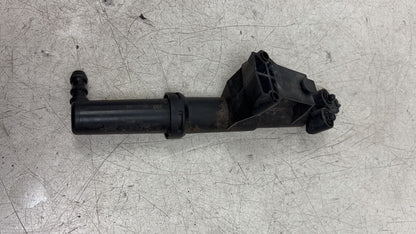 2006 - 2013 Volvo C70  Convertible HEADLIGHT WASHER PUMP 31253730