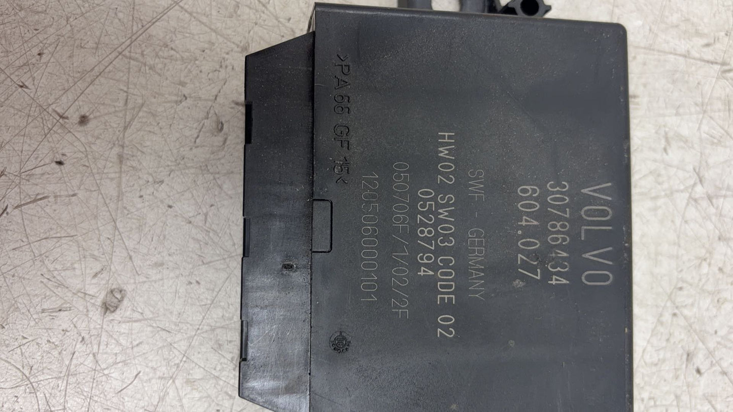 2006 - 2009 Volvo C70  Convertible PARKING SENSOR ECU 30786434