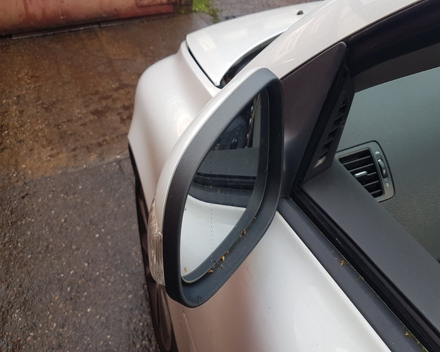 2004 - 2009 Volvo C70  Convertible DOOR MIRROR - ELECTRIC (PASSENGER SIDE) 614 WHITE