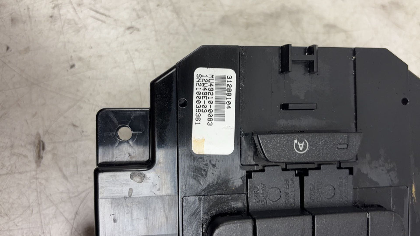2013 - 2016 Volvo V40 III 525 Hatchback Heater Controls 31288104