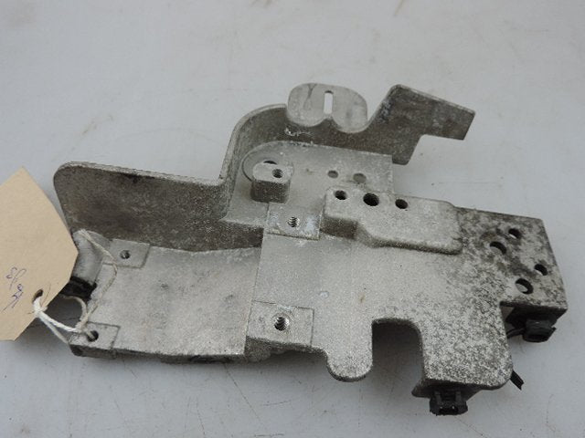 2007 - 2015 Volvo V70   BRACKET HOLDER 31293427