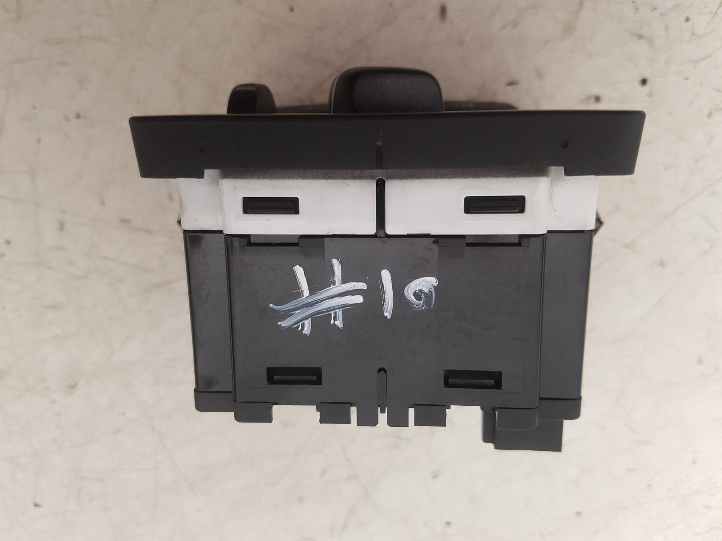 2006 - 2013 Volvo C70 II 542 Convertible Headlight Switch 30772412