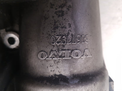 2004 - 2007 Volvo XC70  Estate Oil Filter Housing 6740273266