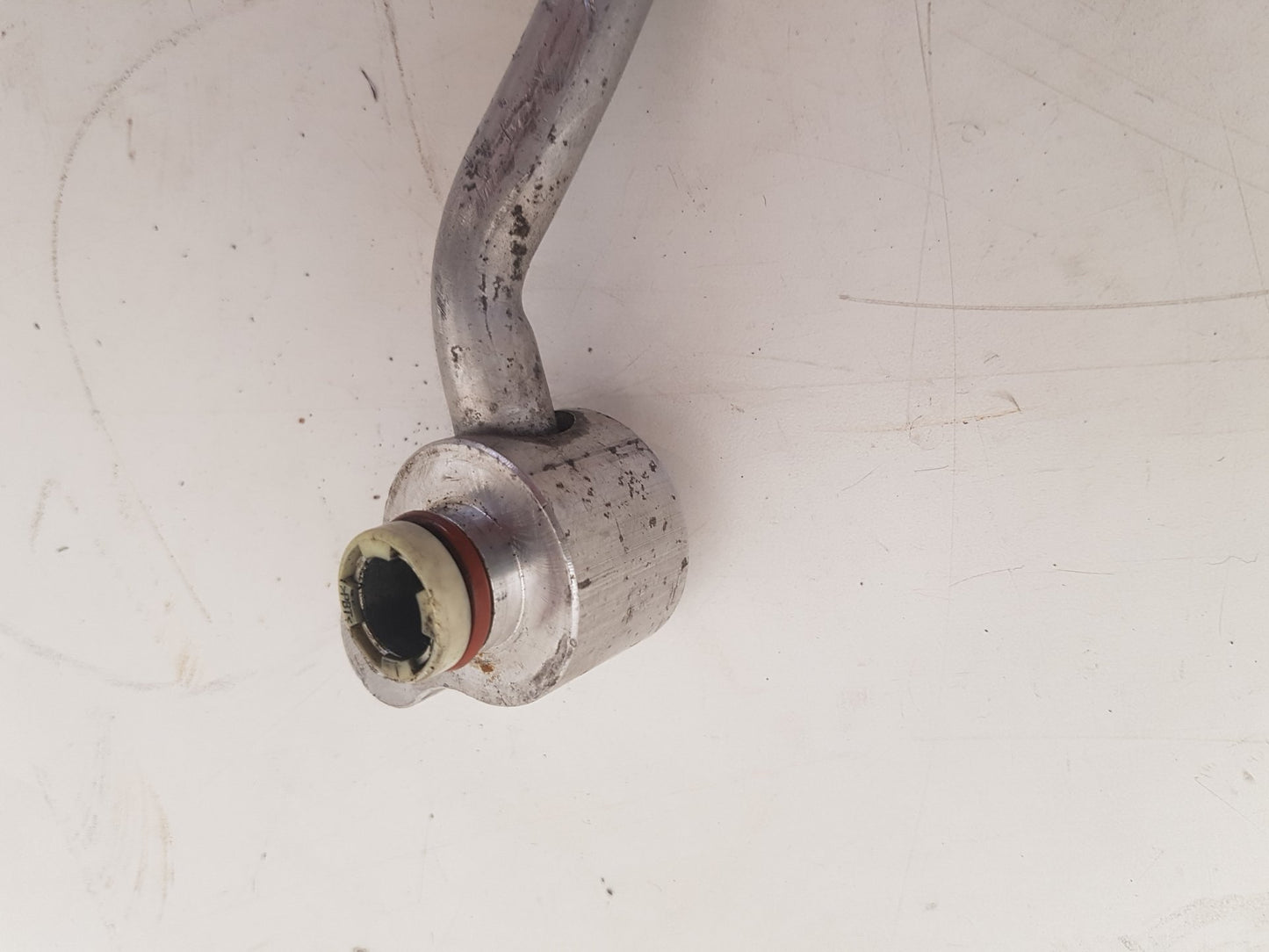 2012 - 2019 Volvo V40  Hatchback A/C Pipe