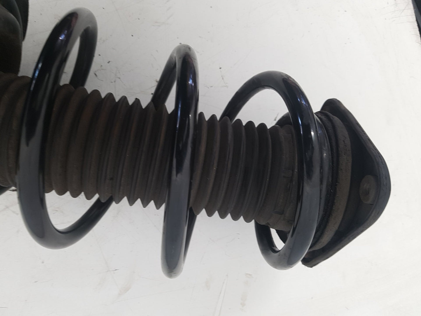 2006 - 2010 Volvo C70   Right Front Shock Absorber 167528STKN