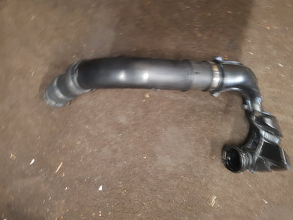 2017 - 2026 Volvo V60 II 225 Estate AIR INTAKE RESONATOR PIPE 31657341