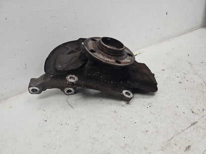 2001 - 2008 Volvo XC70  Estate Left Front Hub Assembly 9461943