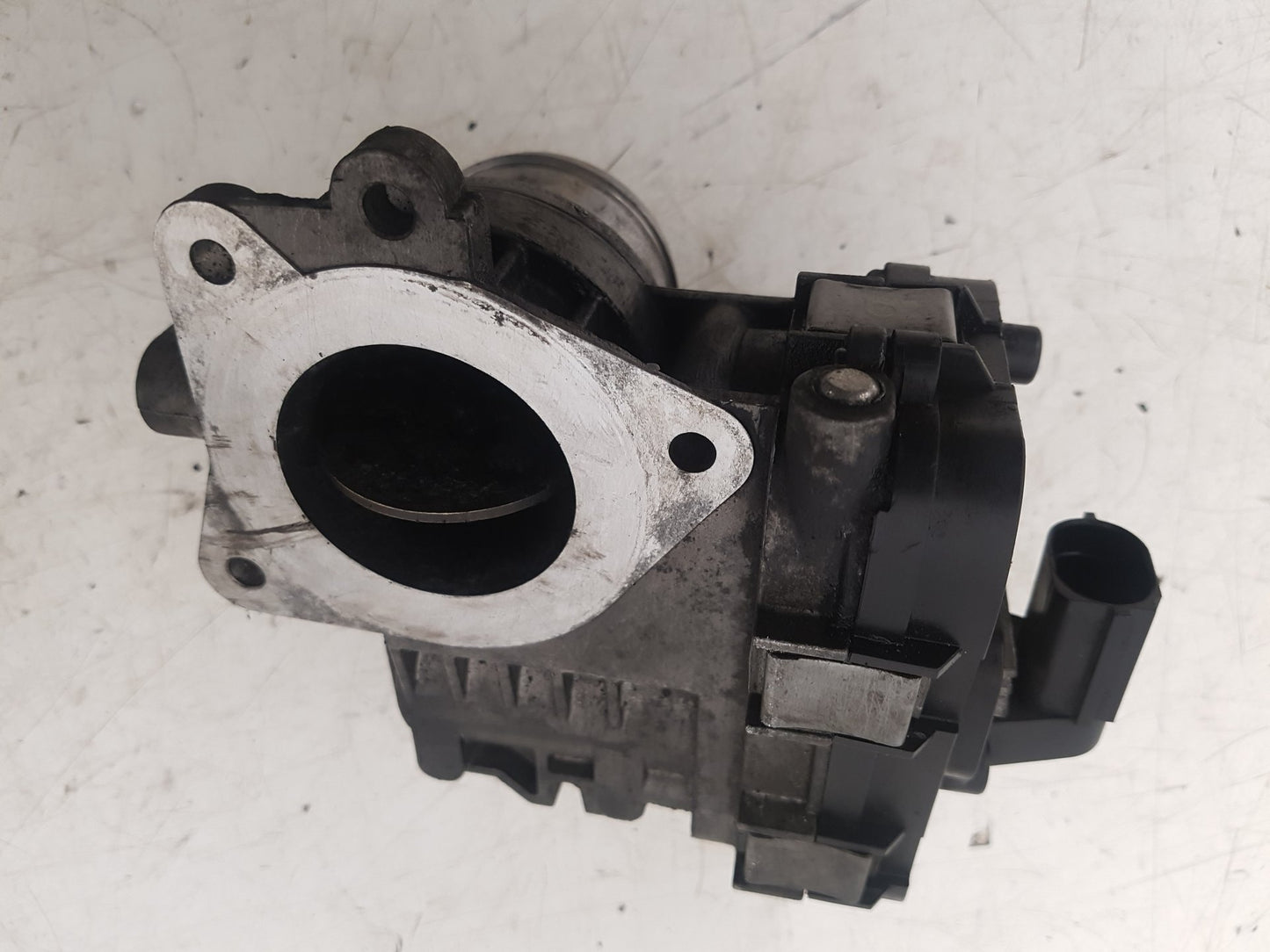 2006 - 2009 Saab 9-5  Saloon Throttle Body