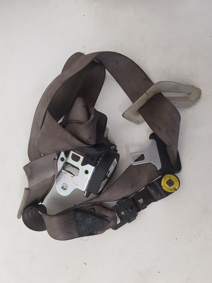 2002 - 2006 Volvo XC90  Estate Right Rear Seat belt 30661931