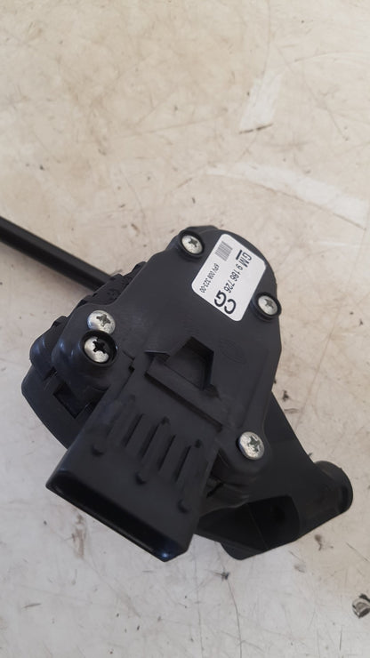 2007 - 2015 Saab 9-3  Estate Accelerator Pedal 9186726