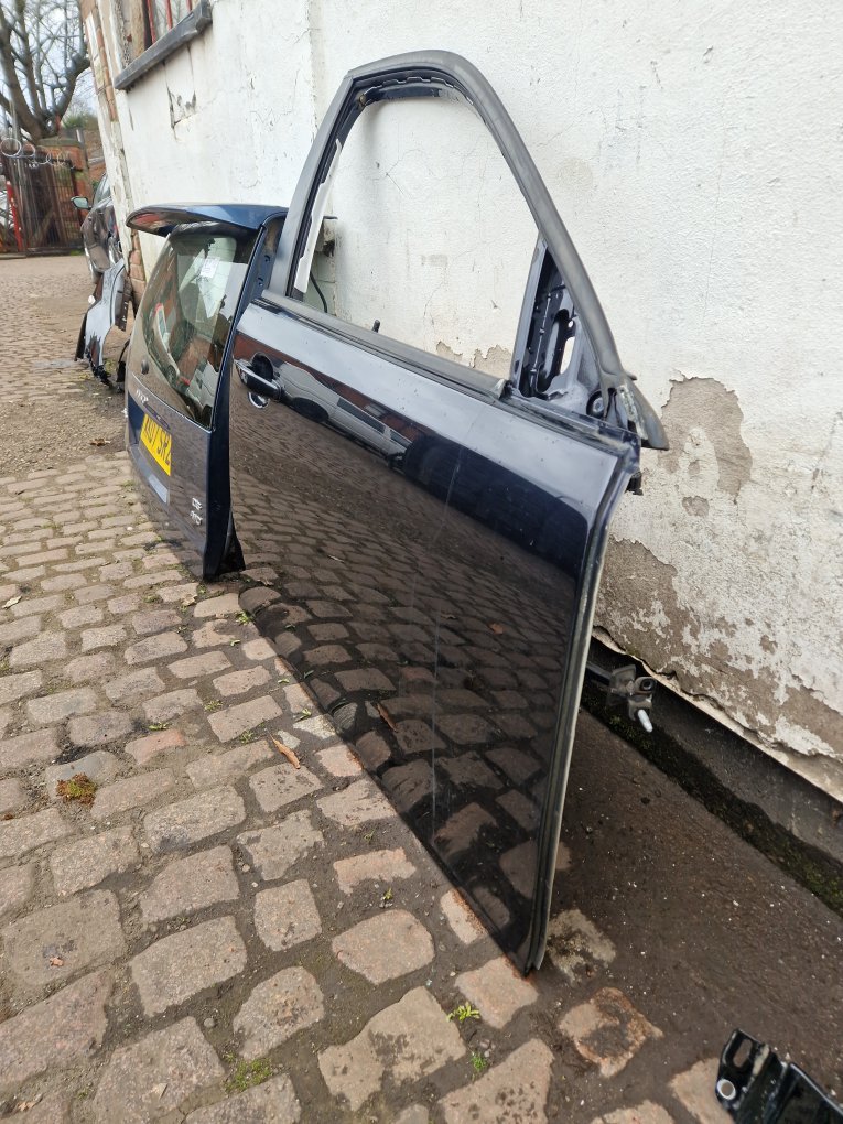 2010 Saab 9-3  Estate DOOR - BARE (FRONT DRIVER SIDE)