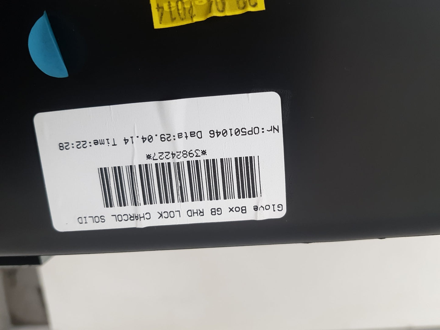 2012 - 2015 Volvo V40  Hatchback Glove Box 31393634