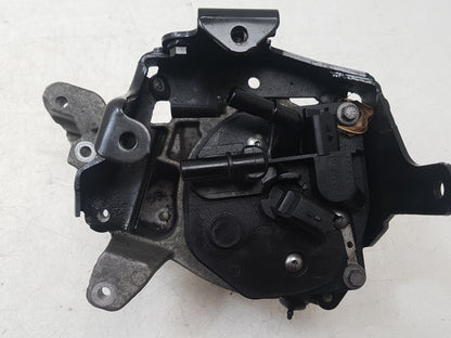 2015 Volvo S60  Saloon Fuel Filter Housing AV6Q9180CA