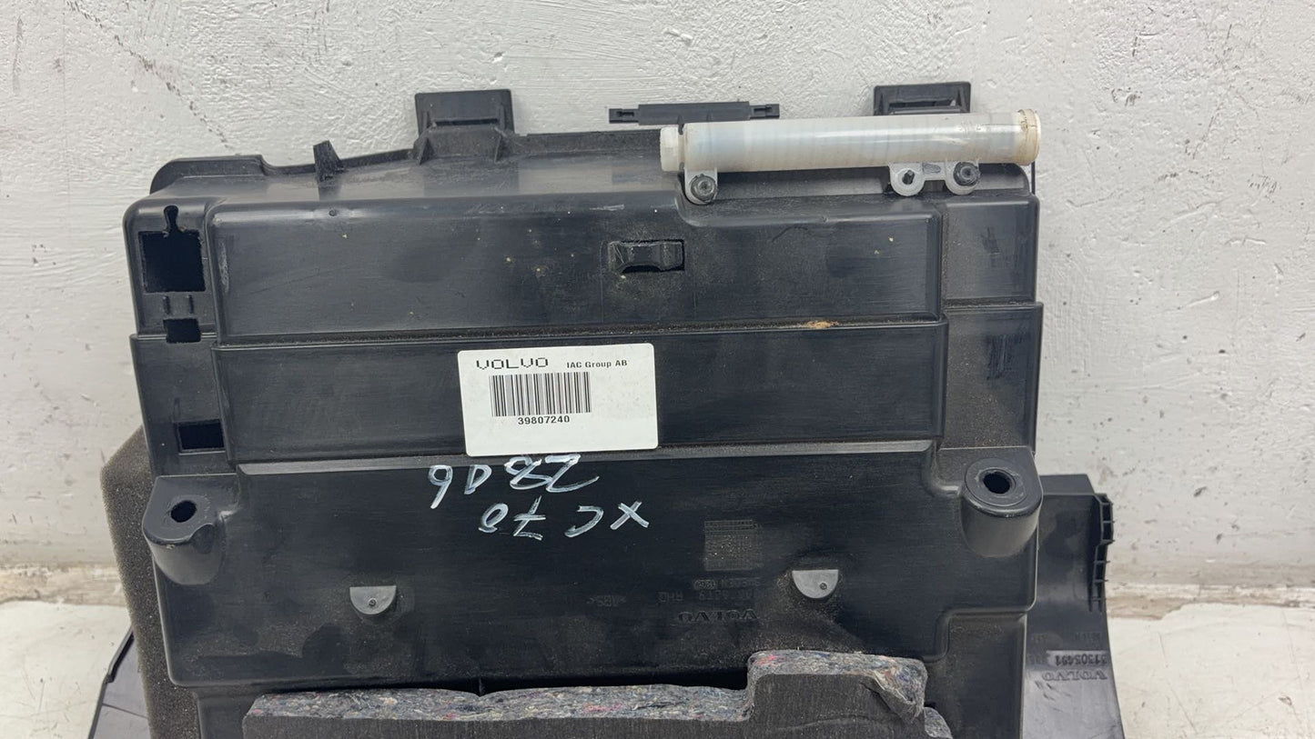 2010 Volvo XC70  Estate Glove Box 30676279