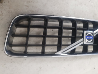 2003 - 2010 Volvo XC90  Estate FRONT GRILL 8620641