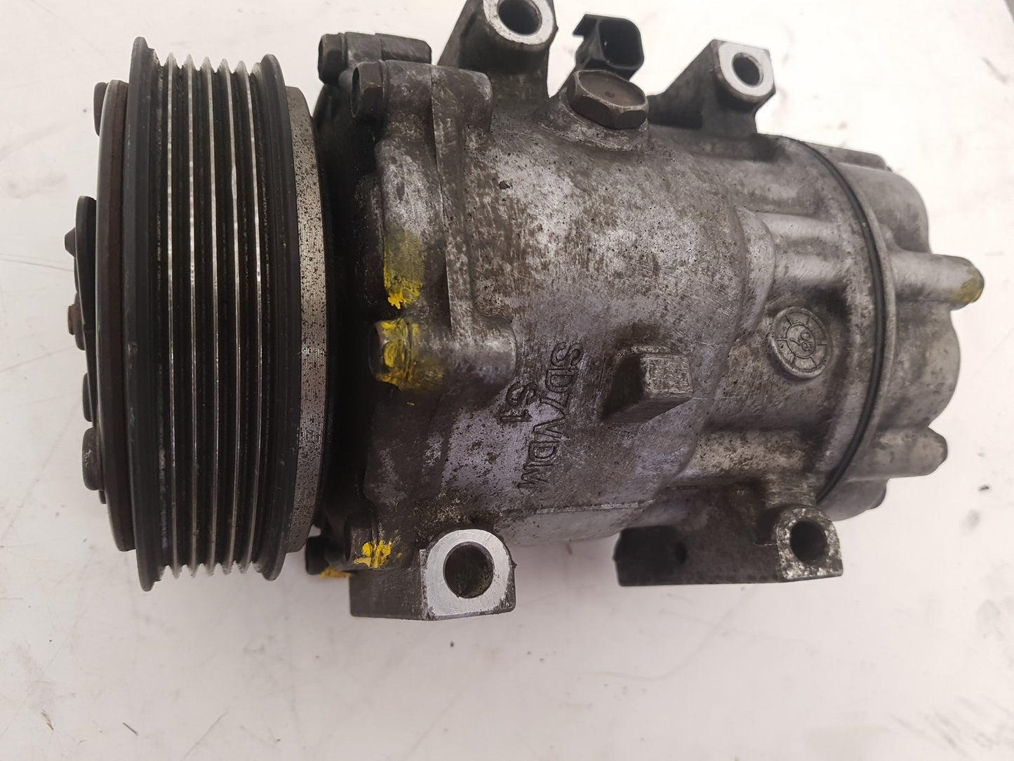 2004 - 2010 Volvo V50   Estate A/C Compressor 31291882