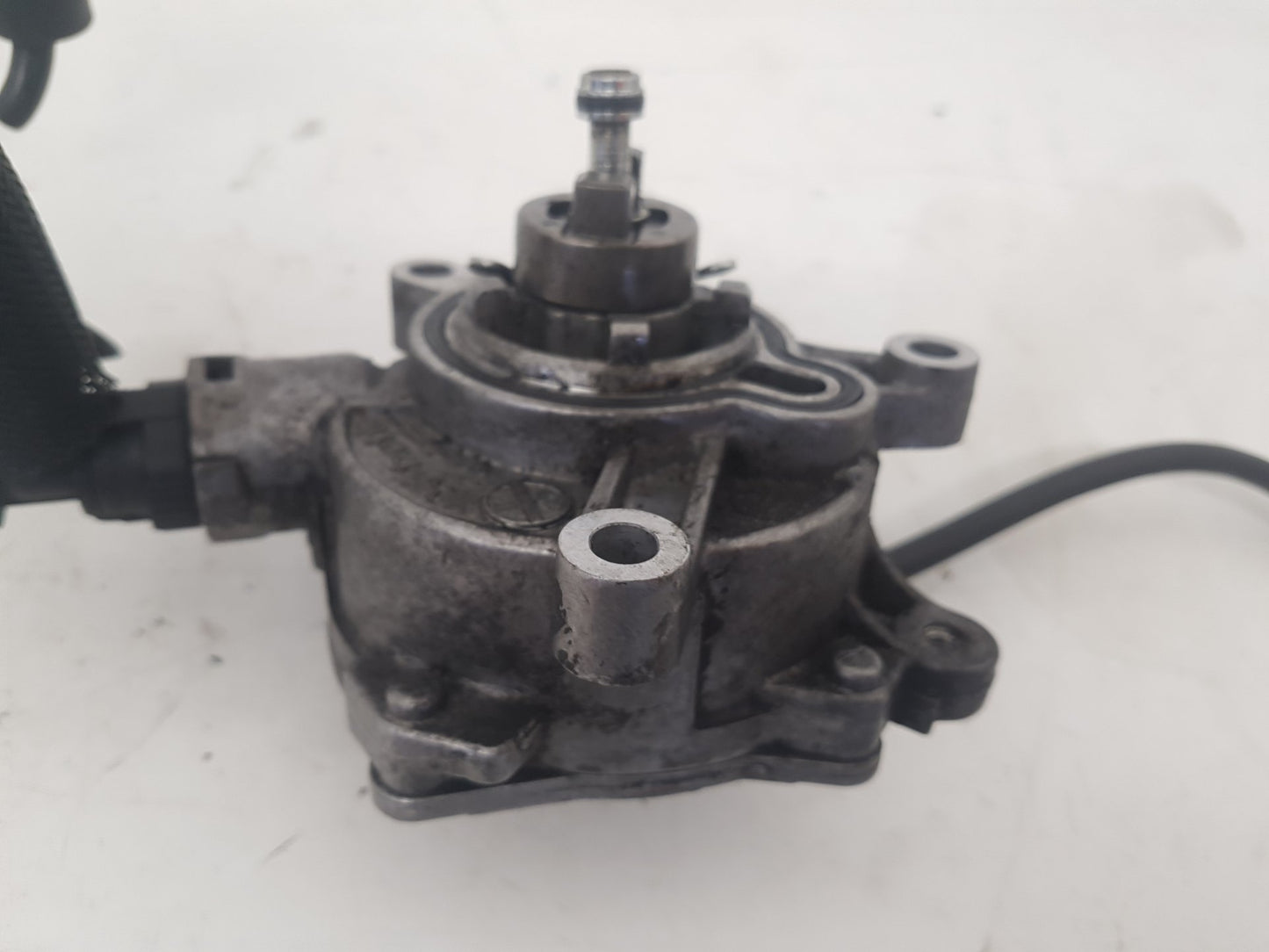 2009 - 2013 Volvo V60  Estate Vacuum/Air Pump 31258031