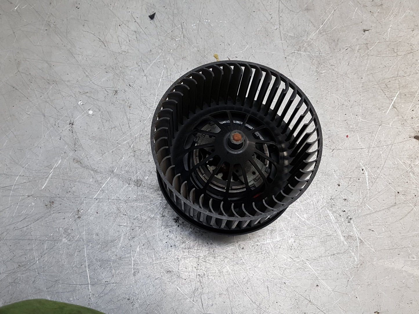 2013 - 2018 Volvo V40  Hatchback Blower Motor