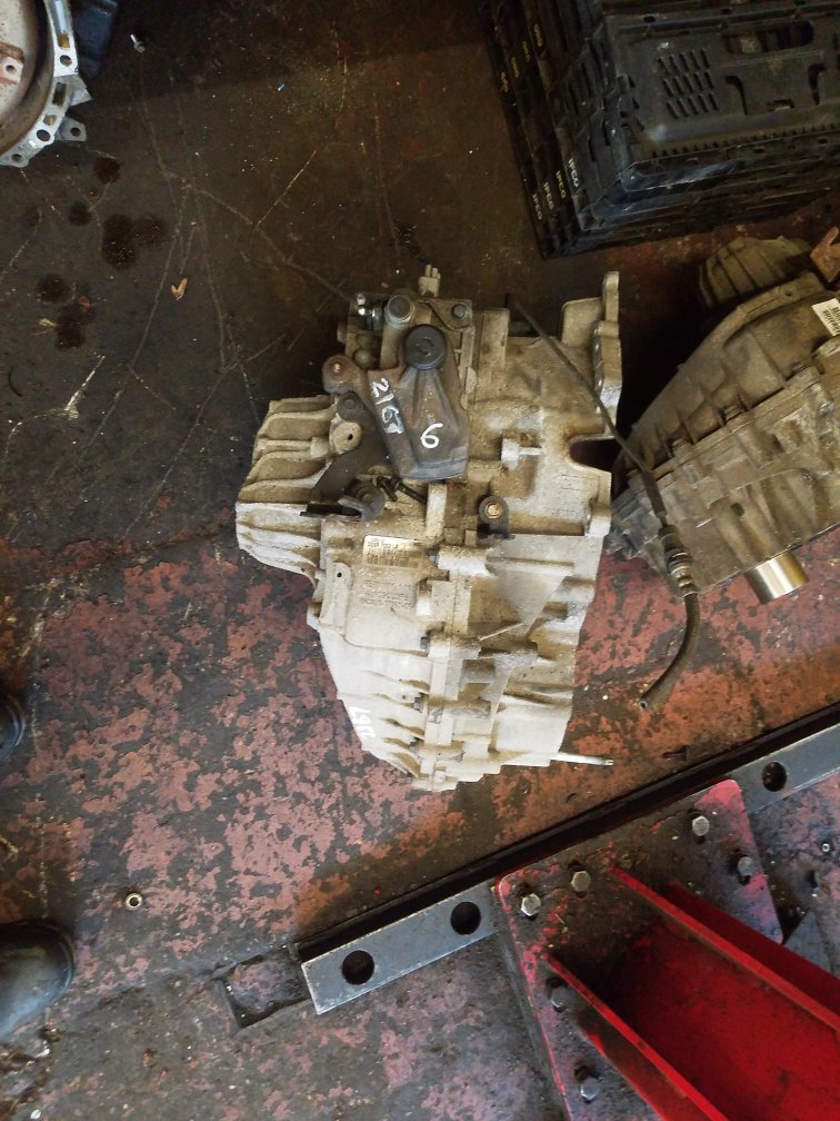 2010 - 2015 Volvo S60  Saloon Manual Gearbox 1285121