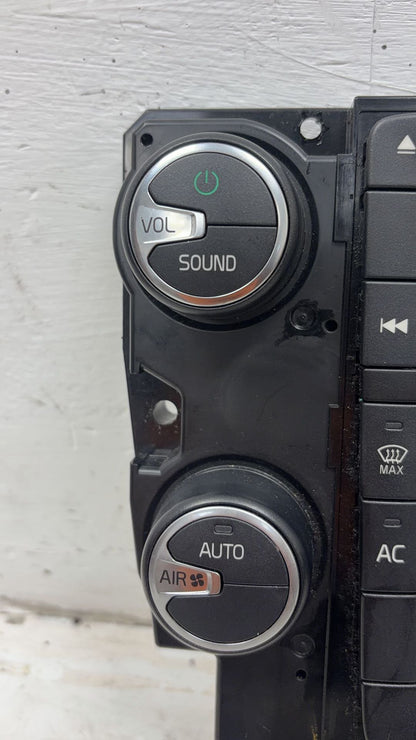 2013 - 2016 Volvo V40 III 525 Hatchback Heater Controls 31288104