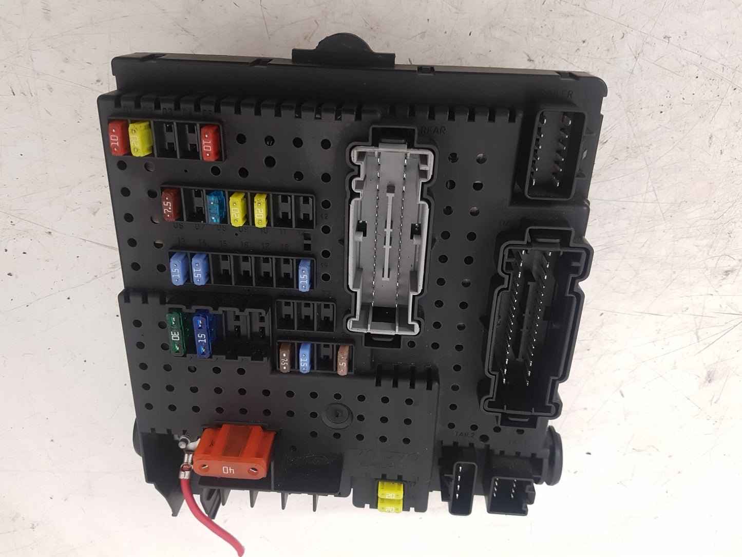 2003 - 2014 Volvo XC90 I 275 Estate REAR ELECTRONIC MODULE (REM) 31314469