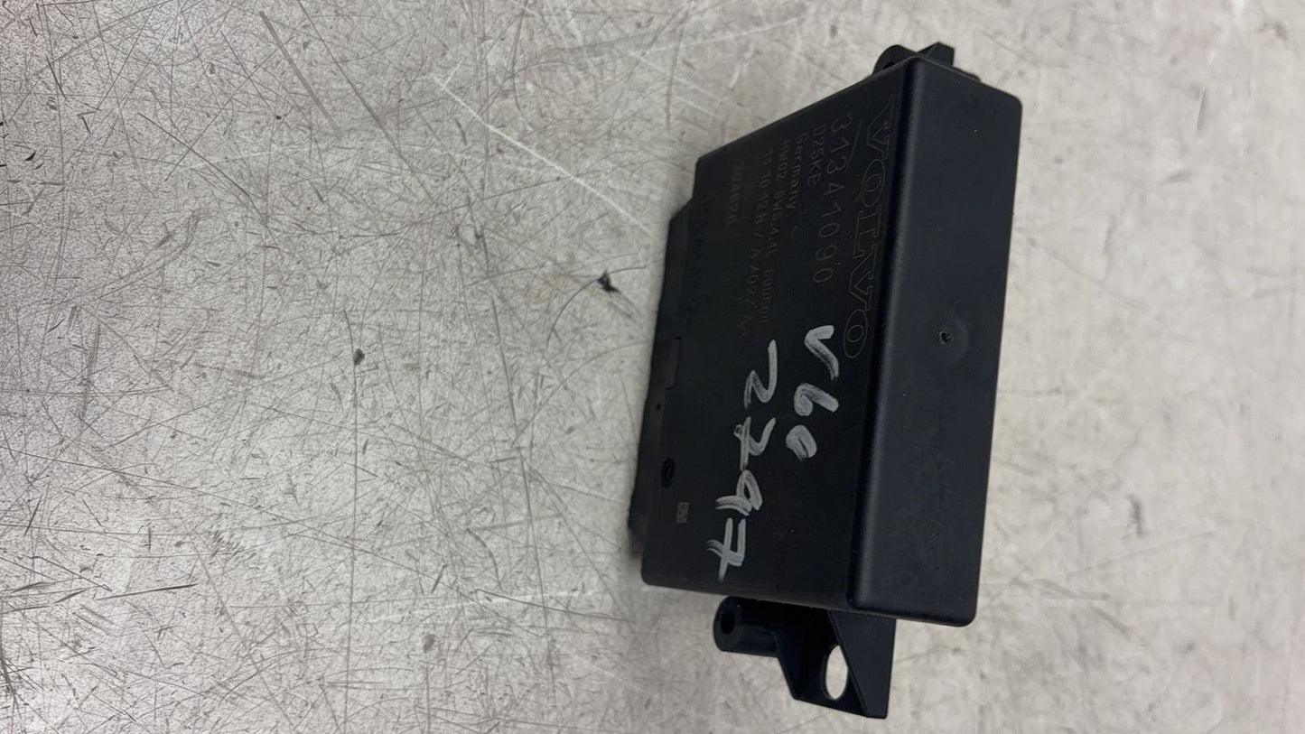 2011 - 2014 Volvo V60 I 155 Estate PARK ASSISTANCE MODULE 31341090