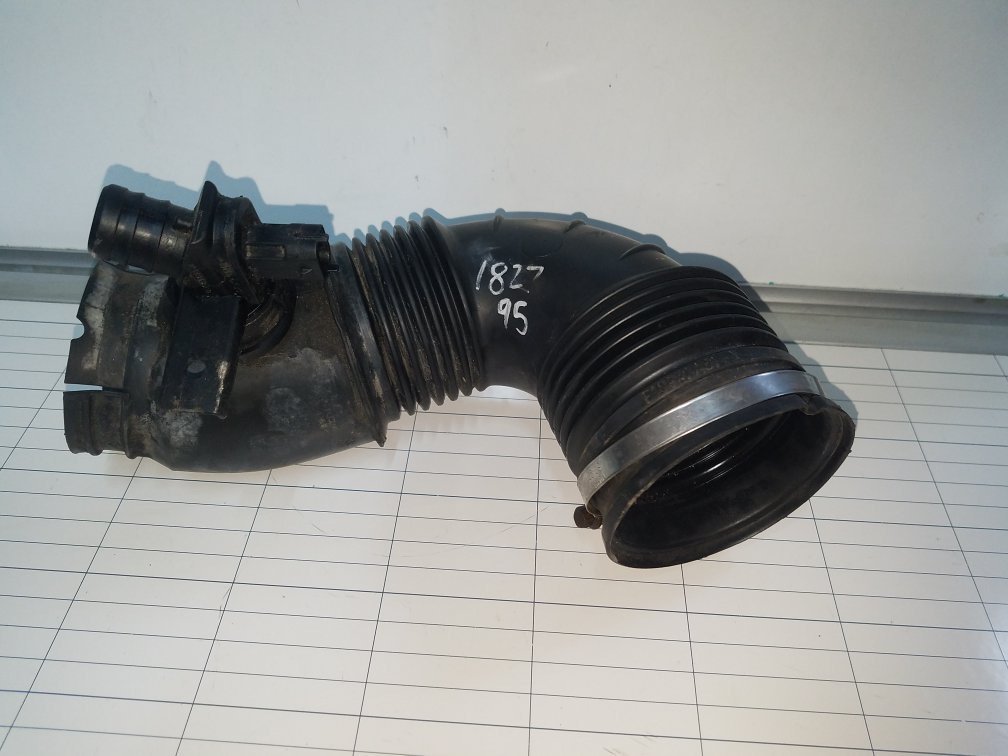 2010 - 2012 Saab 95  Saloon Intercooler Pipe 55561787